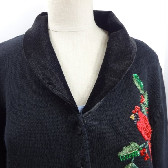 Black w Cardinal Holiday Sweater Size Large Velvet Collar Party Sequins - Picture 4 of 7